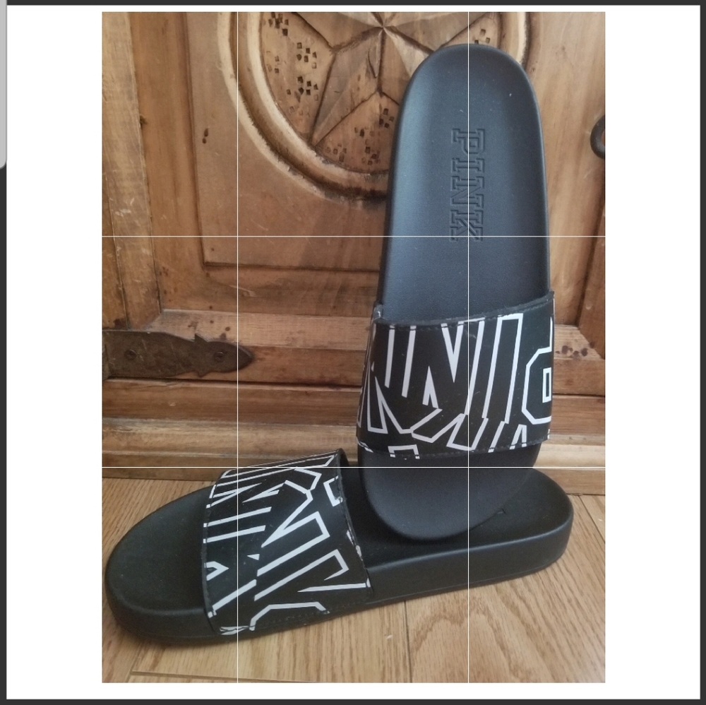 VS Pink Slip Ons - Sz 7/8